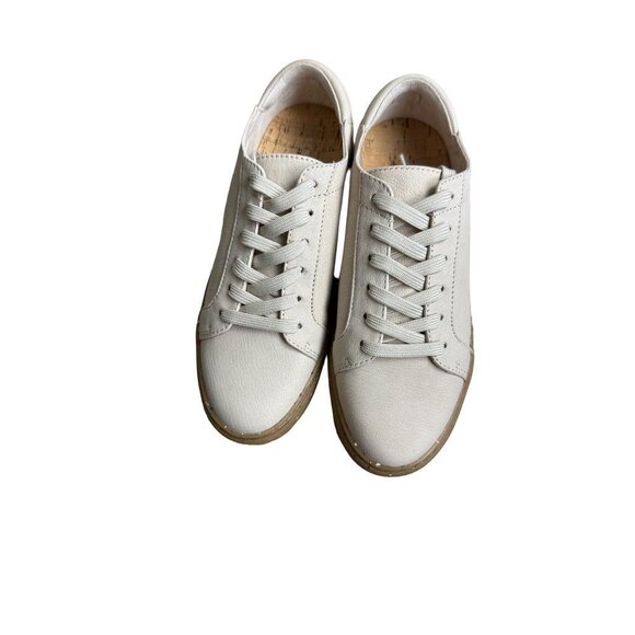 Kenneth Cole Kam Resource Women's Sneakers Color Shell  Size 5 Eu 35.5  UK 3 119 - Picture 9 of 16